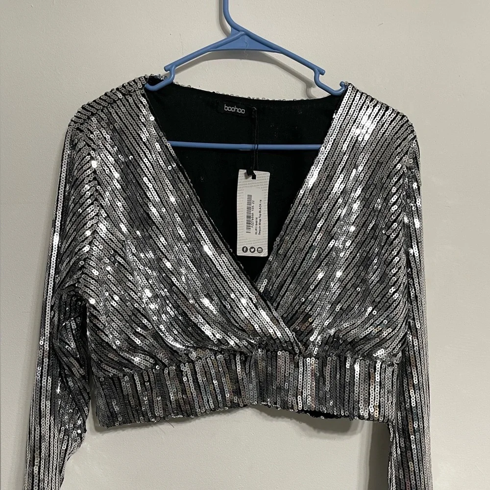 Woman crop top - Picture 7 of 7